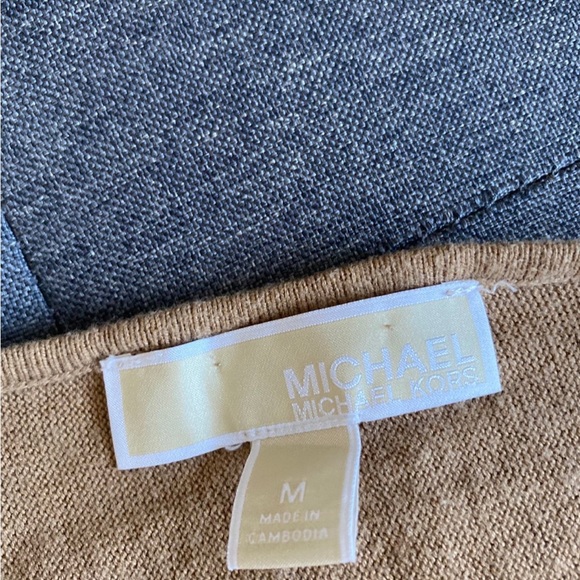 Michael Kors lightweight sweater top - Picture 4 of 5